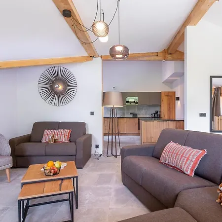 Apartment La Cour Aux Ecureuils