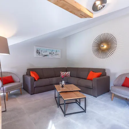 La Cour Aux Ecureuils Appartement *