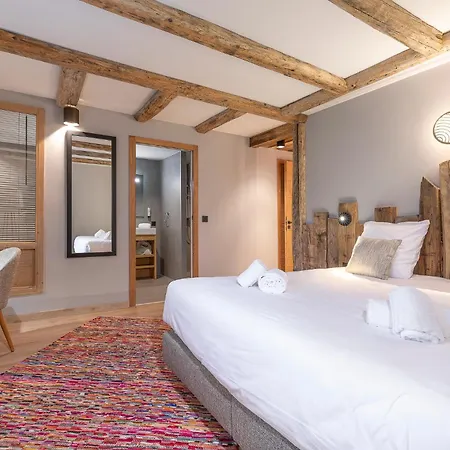 La Cour Aux Ecureuils Apartment