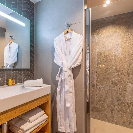 La Cour Aux Ecureuils Appartement *